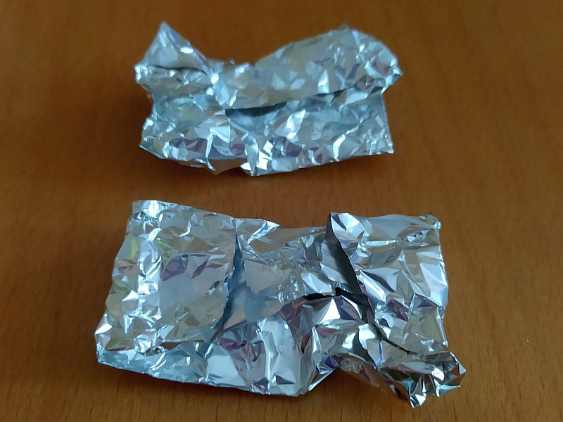 Pakieciki z folii aluminiowej- zdjęcie ilustracyjne